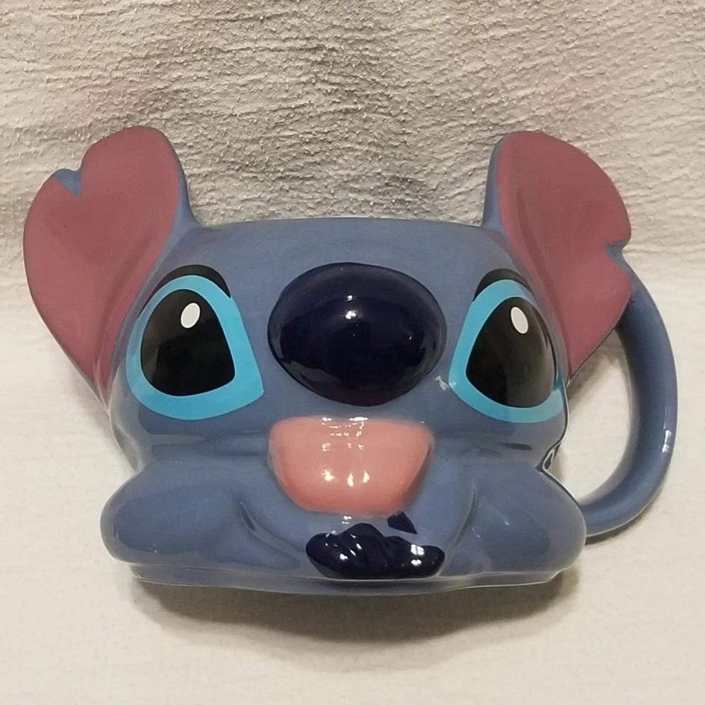 Adorable 😍 : Stitch sticking out tongue mug, NWT- but with flaw - Picture 1 of 5